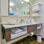 Hampton Inn By Hilton Tampa-International Airport/Westshore