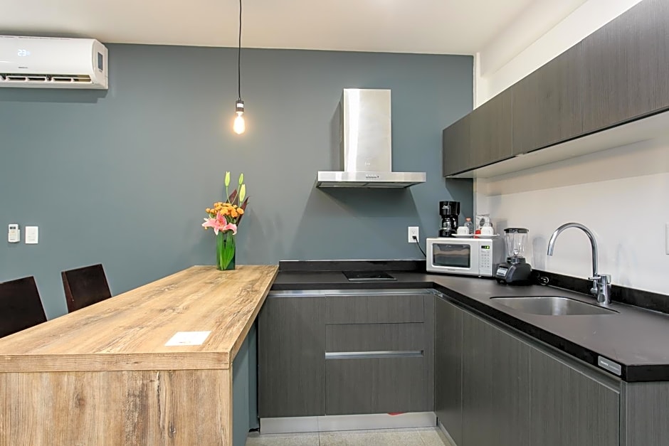 Studio 30 Condhotel by Nah Hotels
