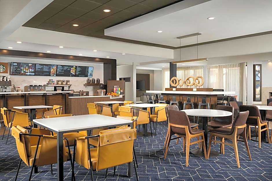 Courtyard by Marriott Albuquerque Airport