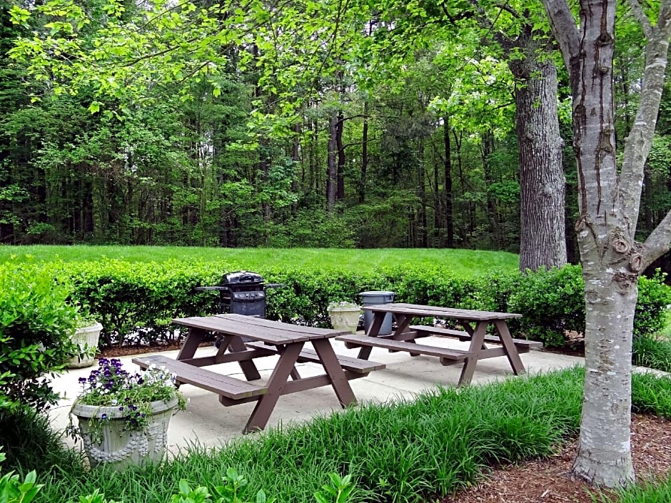 Extended Stay America Suites - Raleigh - Research Triangle Park - Hwy 54