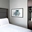 Holiday Inn Express Boston Logan Airport - Revere By IHG