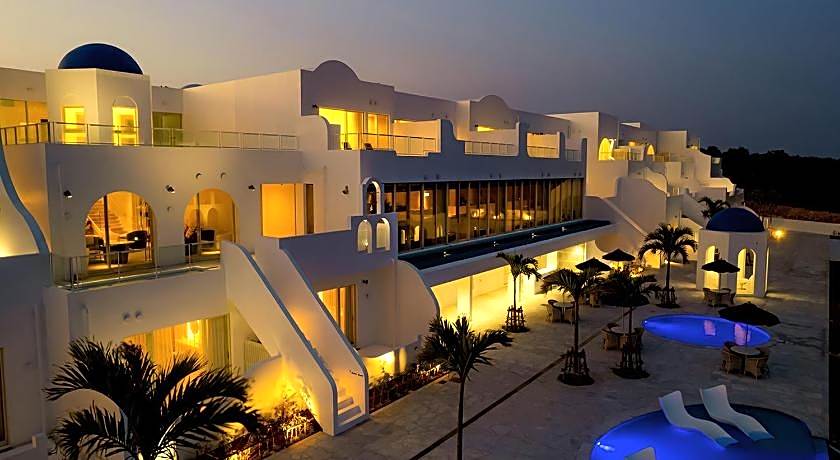 SANTORINI HOTEL&VILLAS MIYAKOJIMA