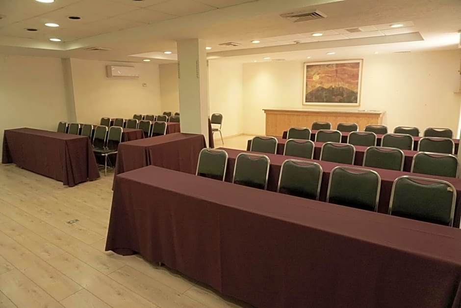 Best Western Plus Monterrey Colon