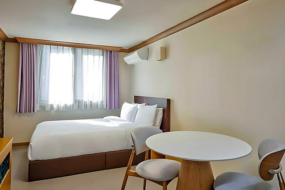 Osaek Greenyard Hotel