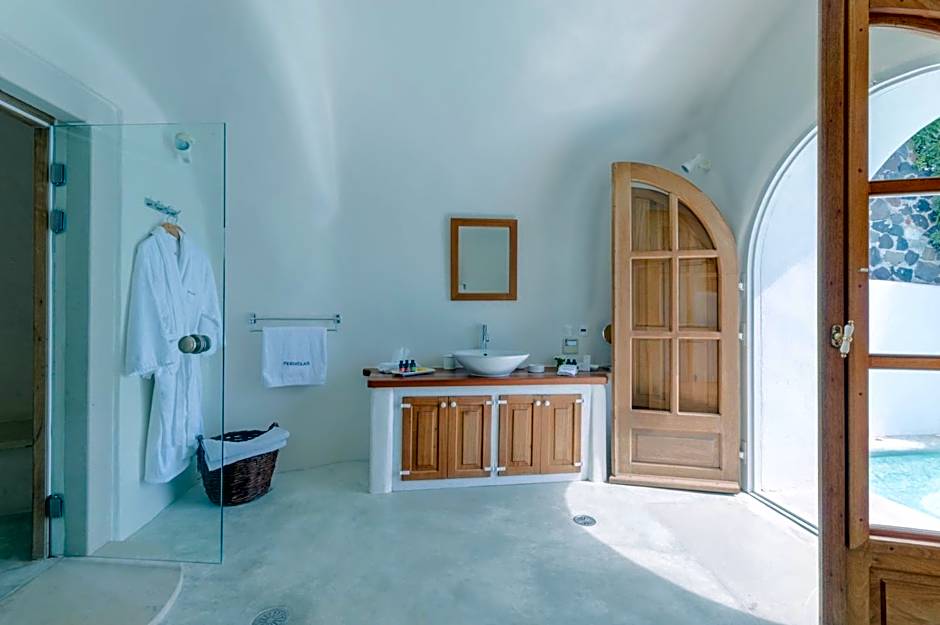 Perivolas Hotel