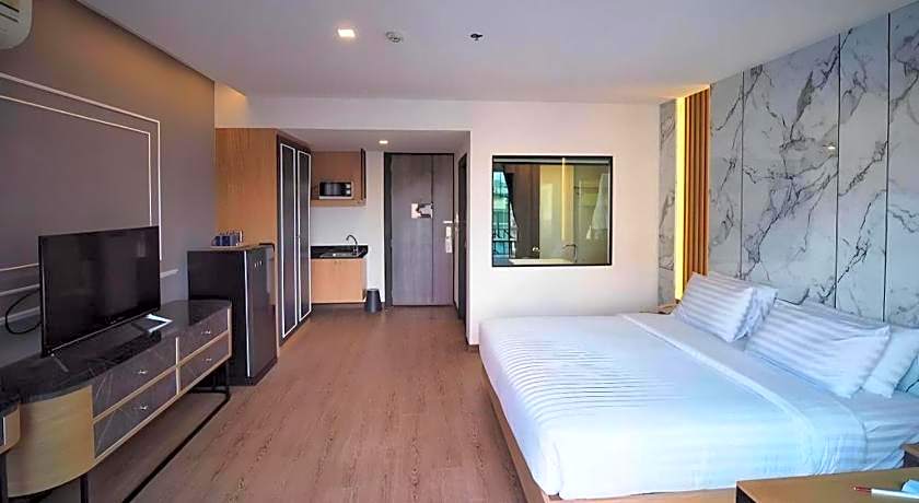 Sleep with me Pattaya