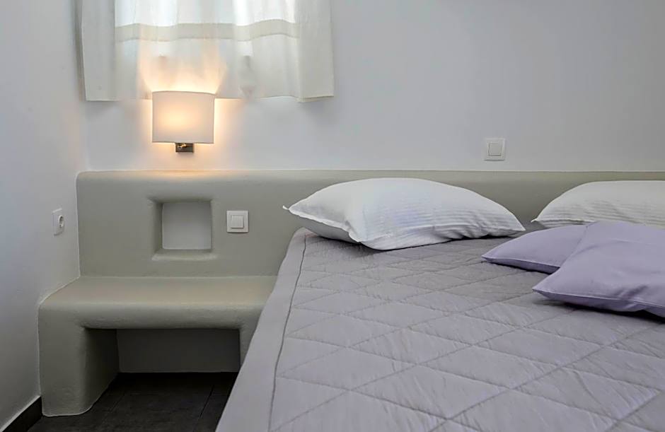 Porto Raphael Residences & Suites