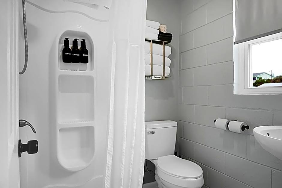 Seabirds Motel At Kure Beach