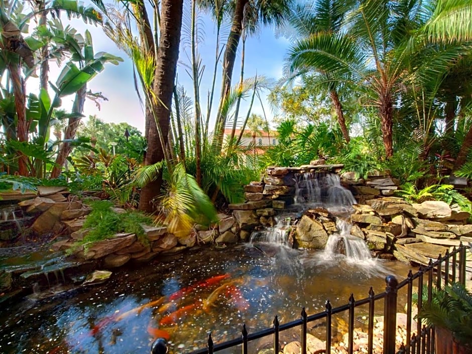 Tahitian Inn Boutique Hotel Tampa