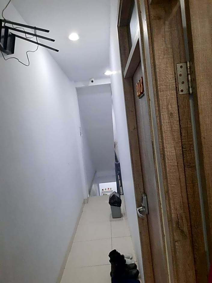 OYO Life 92883 Kost Ratana Cengkareng Syariah