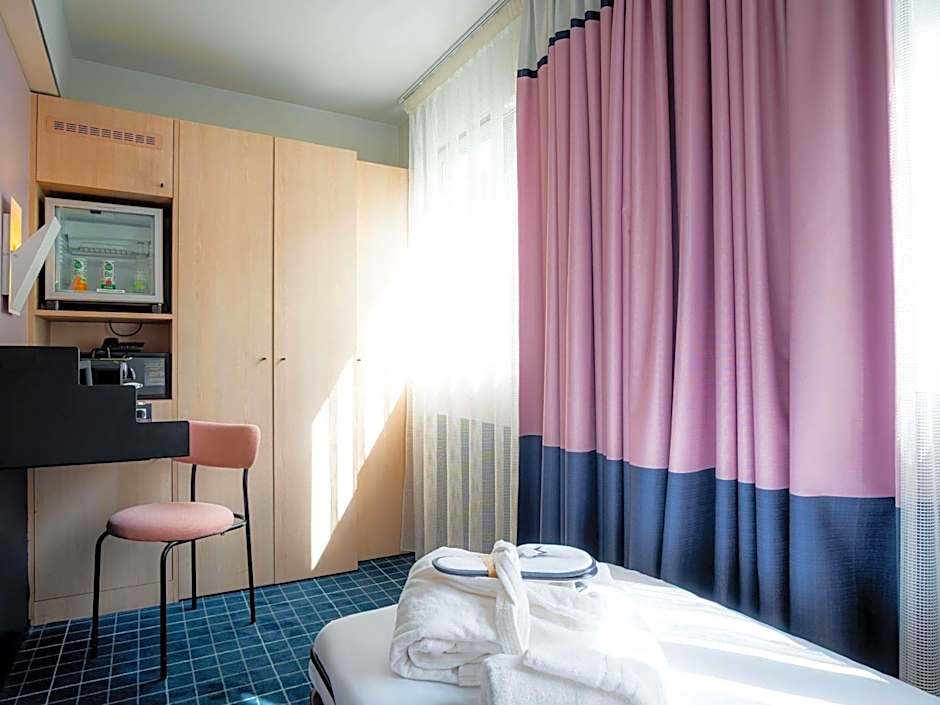 Hotel Mercure Paris 15 Porte de Versailles