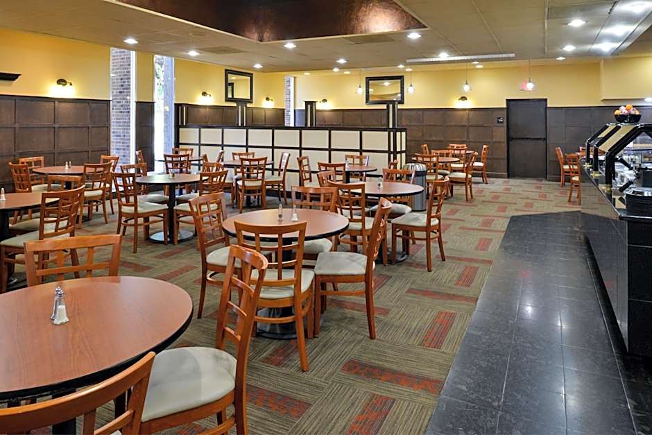 Hawthorne Inn & Conference Center