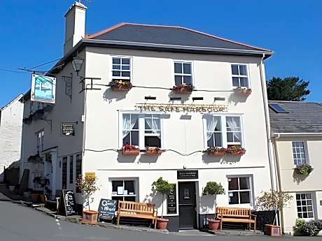 Safe Harbour Inn