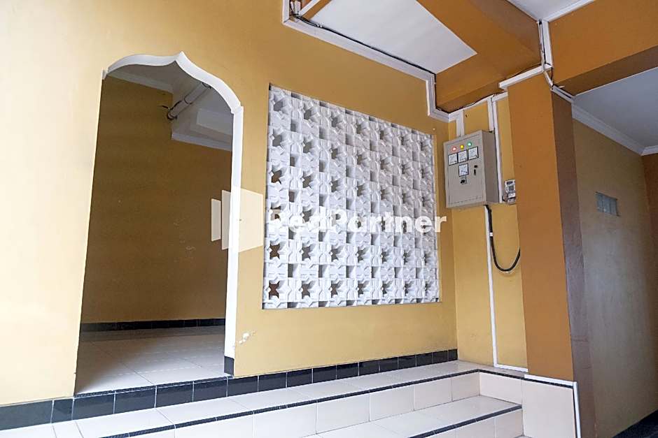 Wisma Handayani Syariah Mitra RedDoorz near RSUD Wonosari