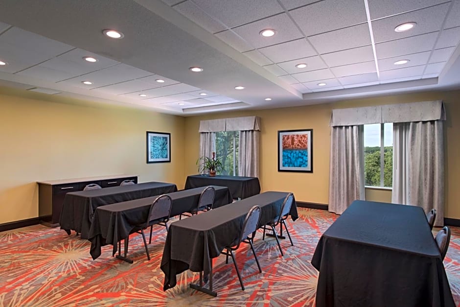 Holiday Inn Express & Suites Austin NW - Four Points By IHG