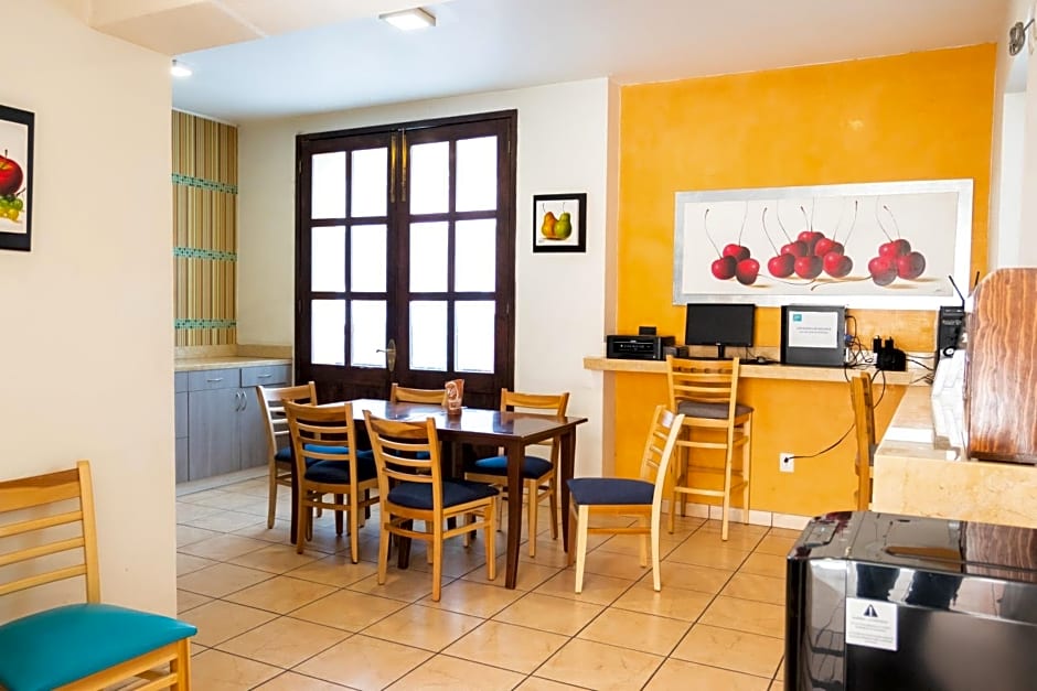 Happy Express Hotel