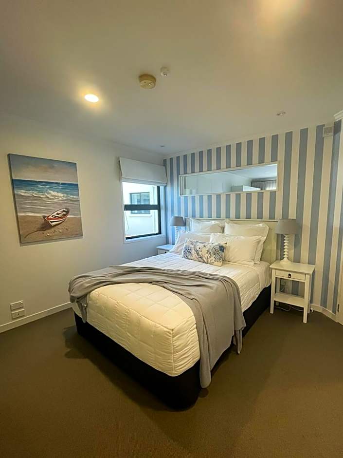 Photo 1 of 12 of 1 Bedroom Apartment
