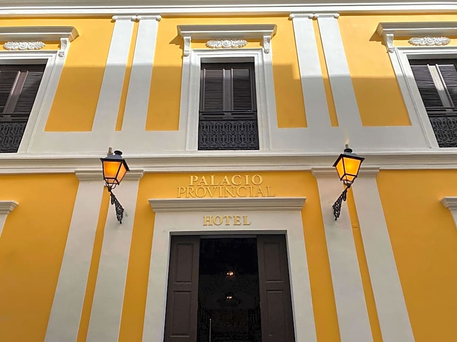 Palacio Provincial San Juan, Curio Collection by Hilton