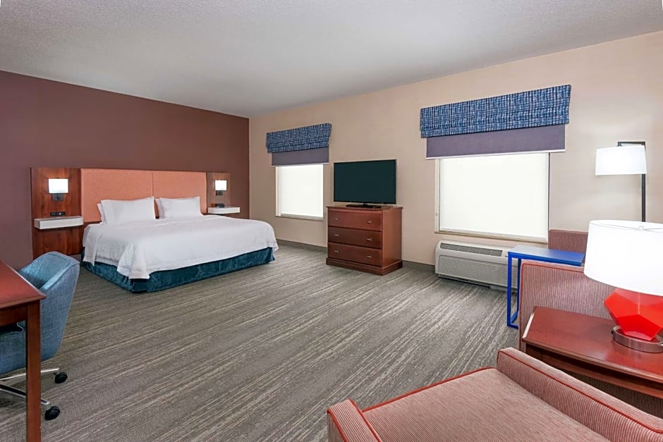 Hampton Inn By Hilton Springfield South Enfield