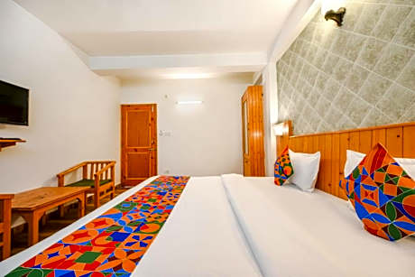 The Kanchanikoot Manali - Best Property !! Luxury Rooms !! Parking !! Couple Friendly !! Budget Friendly