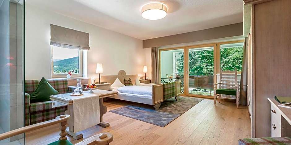 Hotel Zur Schanz – Ebbs, MO