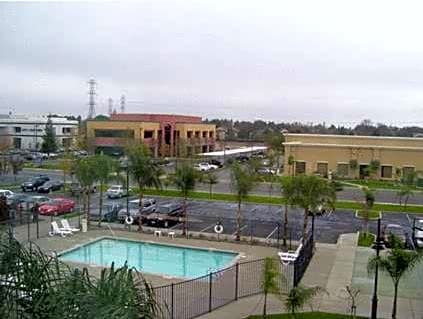 Homewood Suites Bakersfield