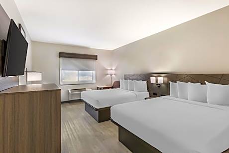 2 Queen Beds Non-Smoking Microwave Fridge Wi-Fi Full Breakfast