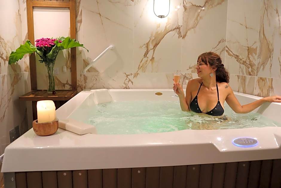 Awwa Suites & Spa