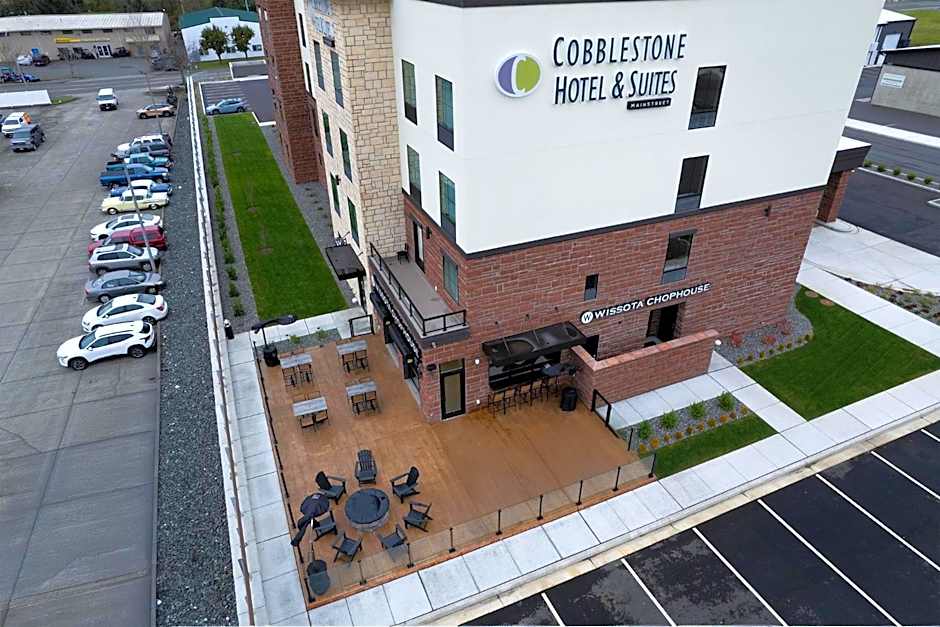 Cobblestone Hotel & Suites - Lynden
