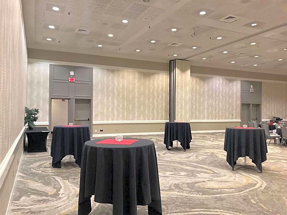 DoubleTree By Hilton Hotel Tucson-Reid Park