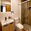 INT Lisbon Suites
