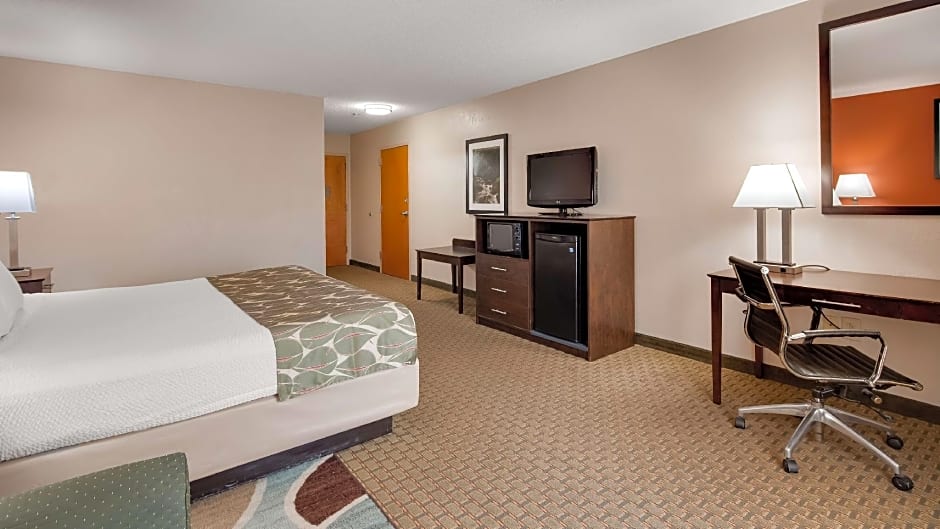 Best Western Executive Inn