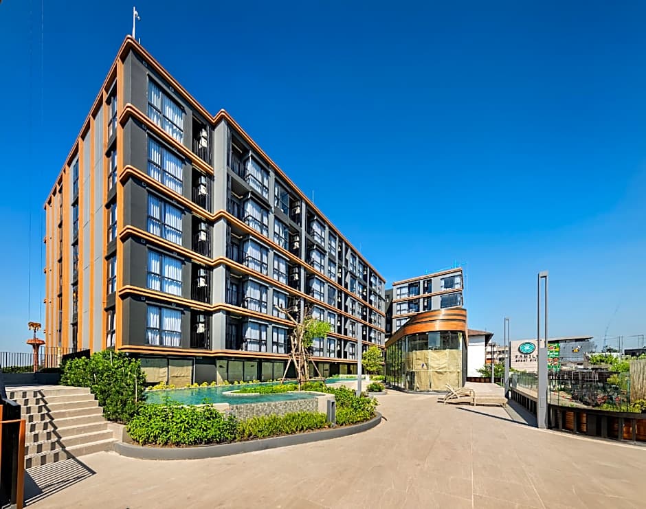 Salaya One Hotel & Service Apartment