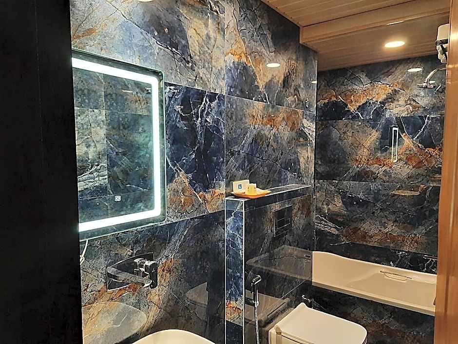 Hotel Amol – Navi Mumbai, KY