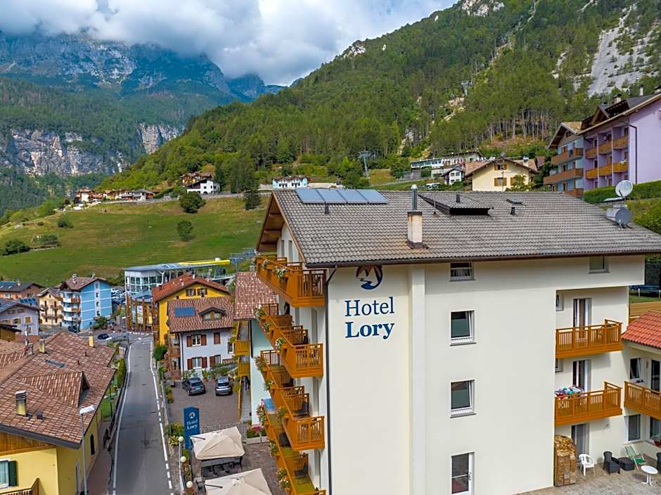 Hotel Lory - Molveno - Dolomiti