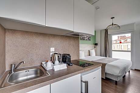 Superior Terrace Room