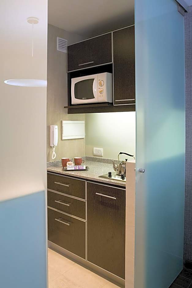 Recoleta Plaza by Ayres