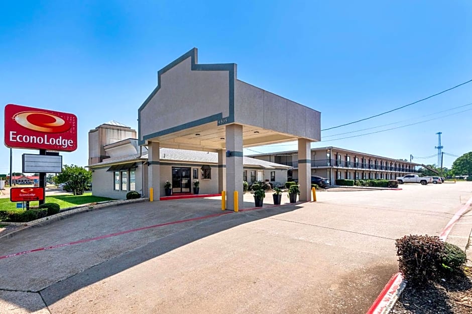 Econo Lodge Texarkana I-30