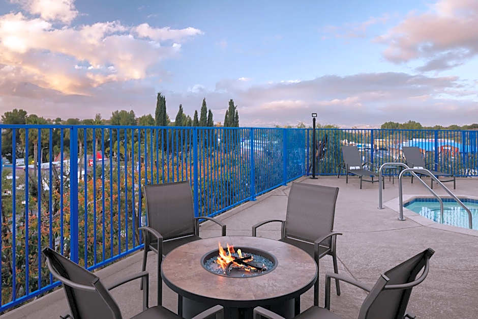 Fairfield Inn by Marriott Santa Clarita Valencia