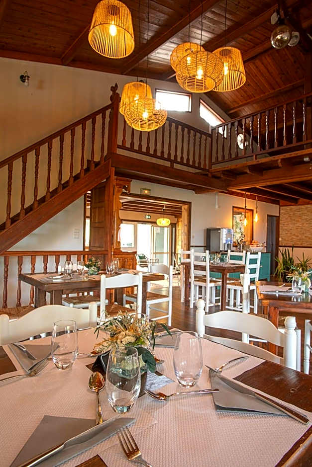 Hôtel & Restaurant La Ferme Du Pommeau