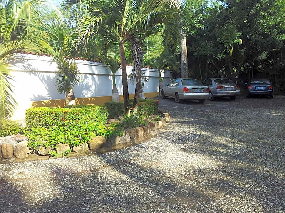 Esencia Hotel and Villas