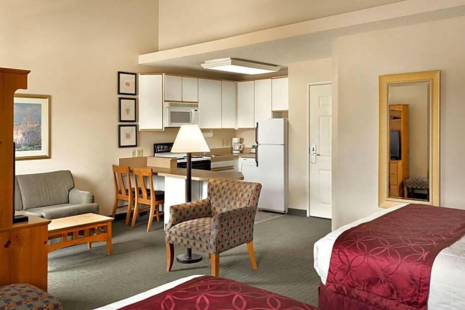 Baymont by Wyndham Wichita East