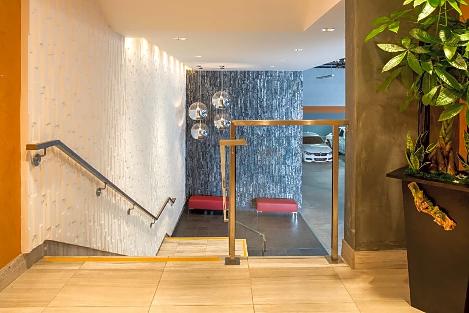 Hotel Aventura