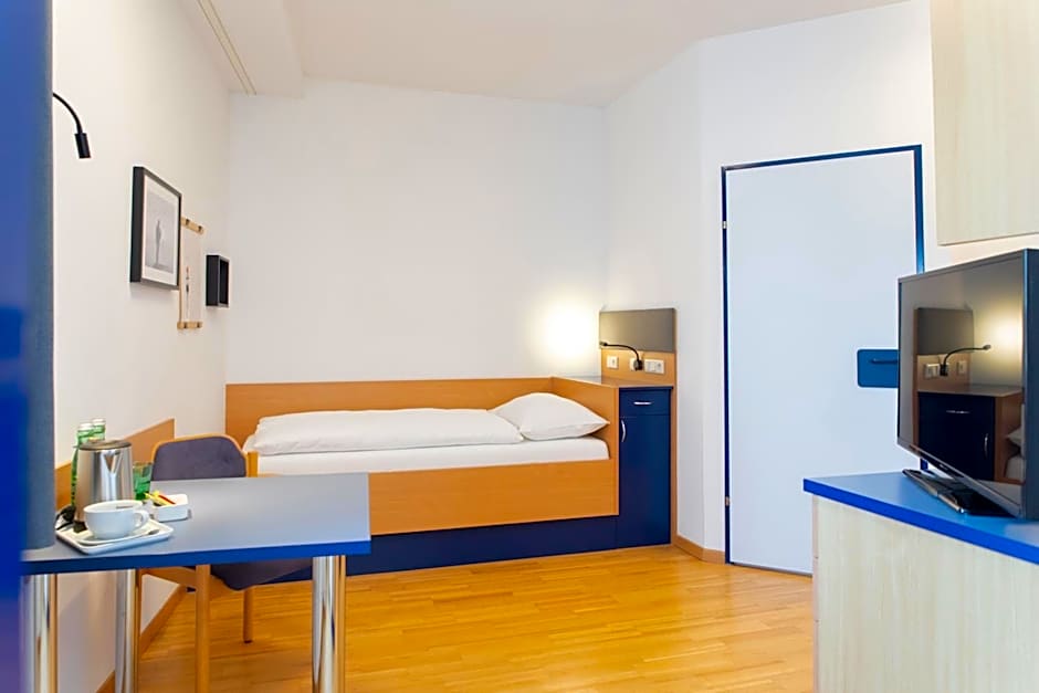 JUFA Hotel Garni Stubenberg am See