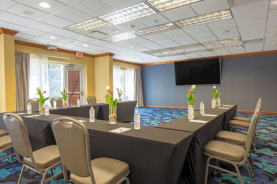 Hampton Inn By Hilton & Suites Jacksonville-Deerwood Park, Fl