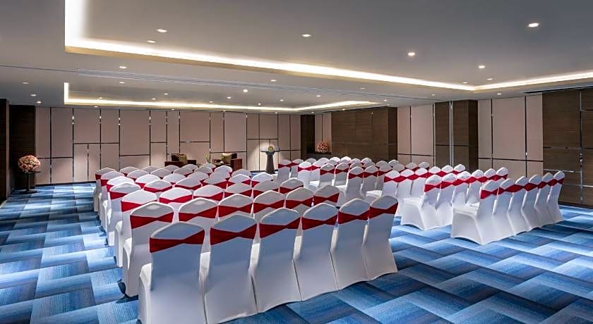 Sheraton Grand Bengaluru Whitefield Hotel & Convention Center