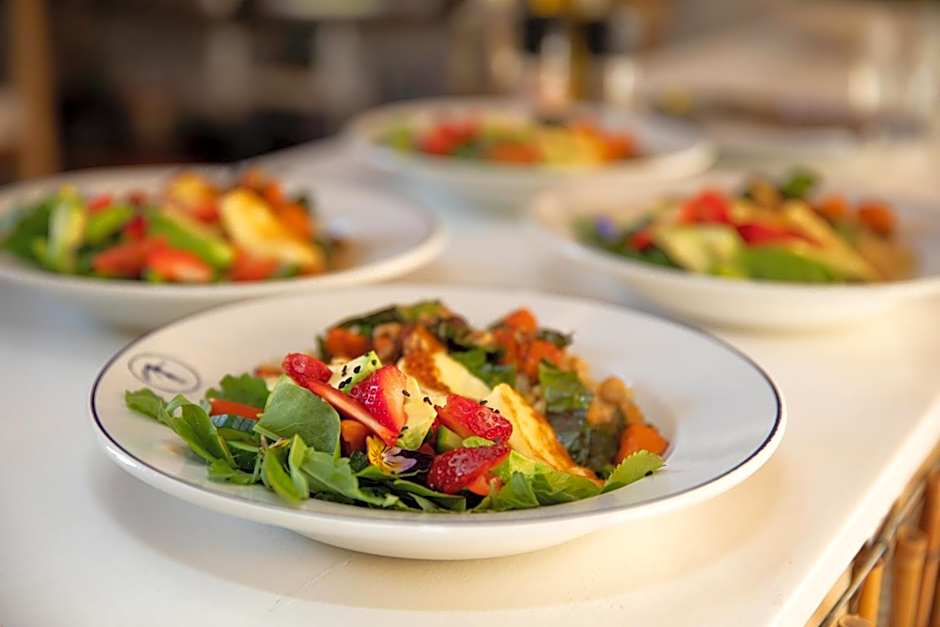 Oudrif Strawbale Retreat