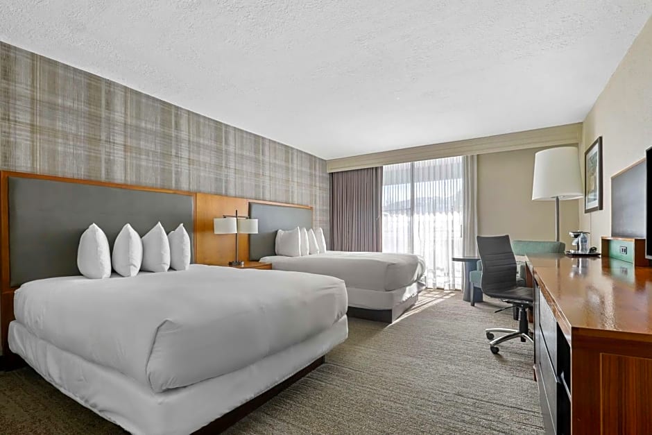 DoubleTree by Hilton Park City - The Yarrow