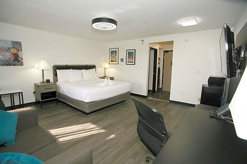 La Quinta Inn & Suites by Wyndham Des Moines West Clive