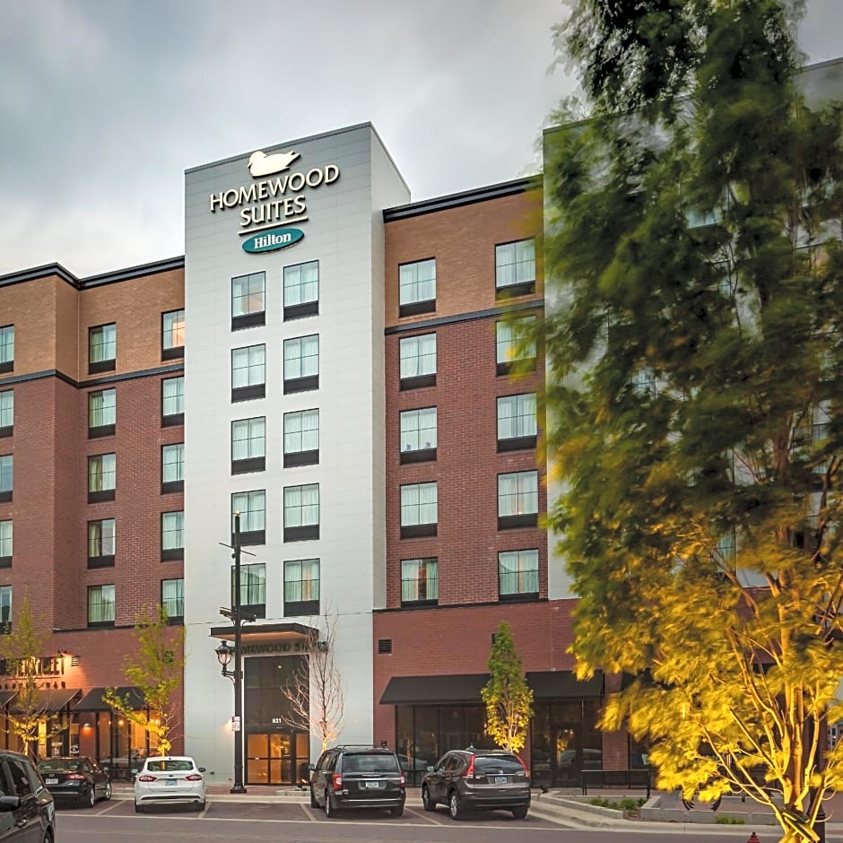 Homewood Suites by Hilton Coralville - Iowa River Landing